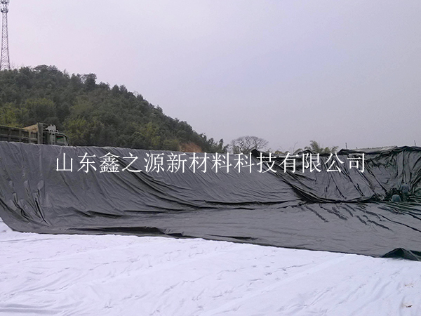 糙面養殖防滲膜鋪設過程中有哪些注意事項？