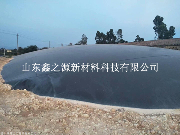 黑膜沼氣池建設完成前期該如何進行保養維護？